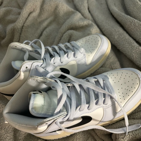 Jordan 1s - Picture 3 of 3